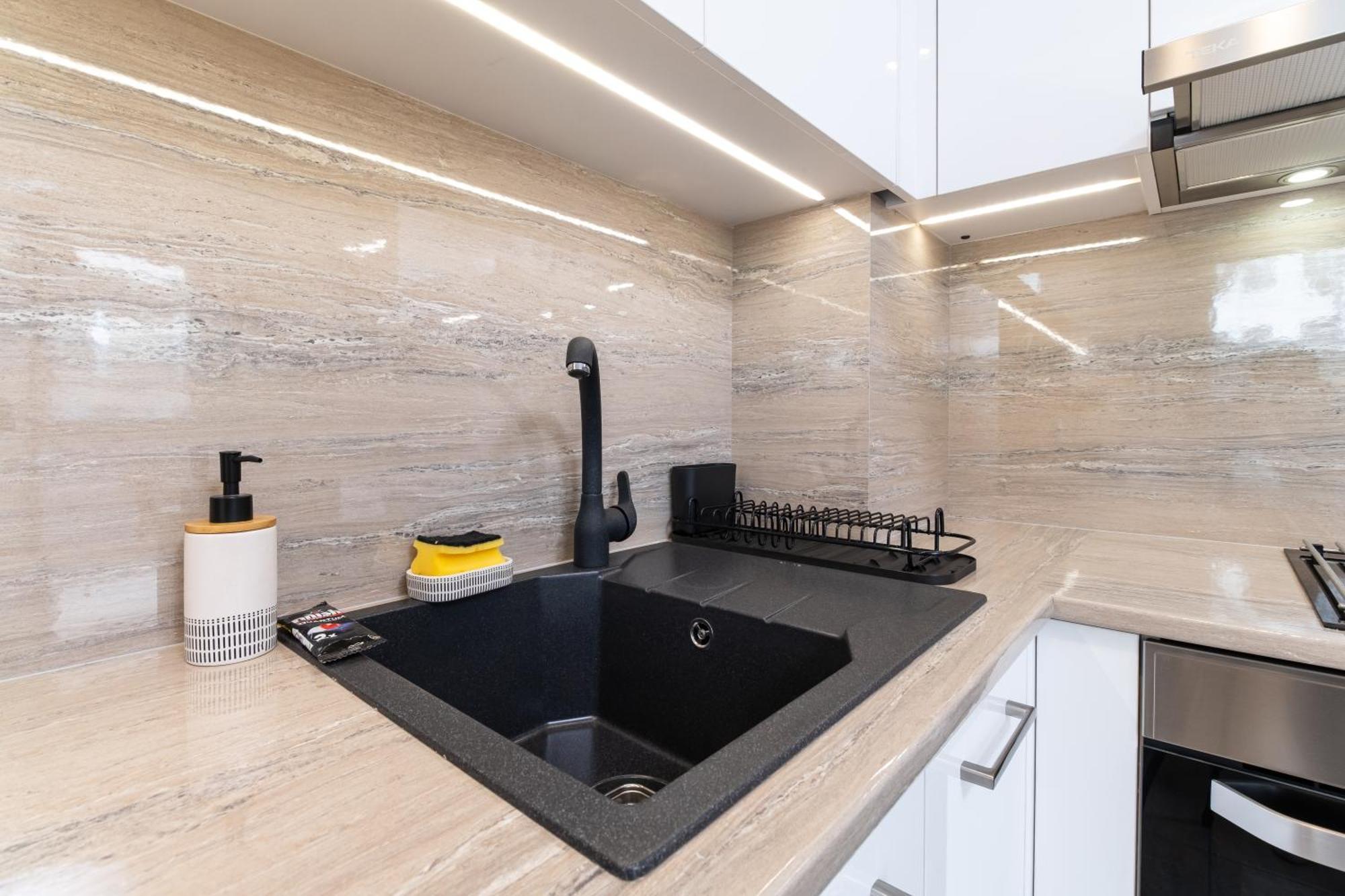 Stylish One-Bedroom Apartment Plovdiv Luaran gambar